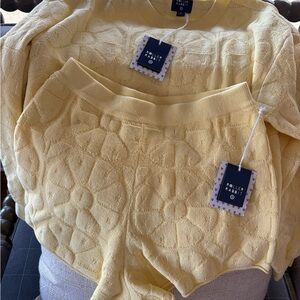 Roller Rabbit Pale Yellow Crew Neck Set